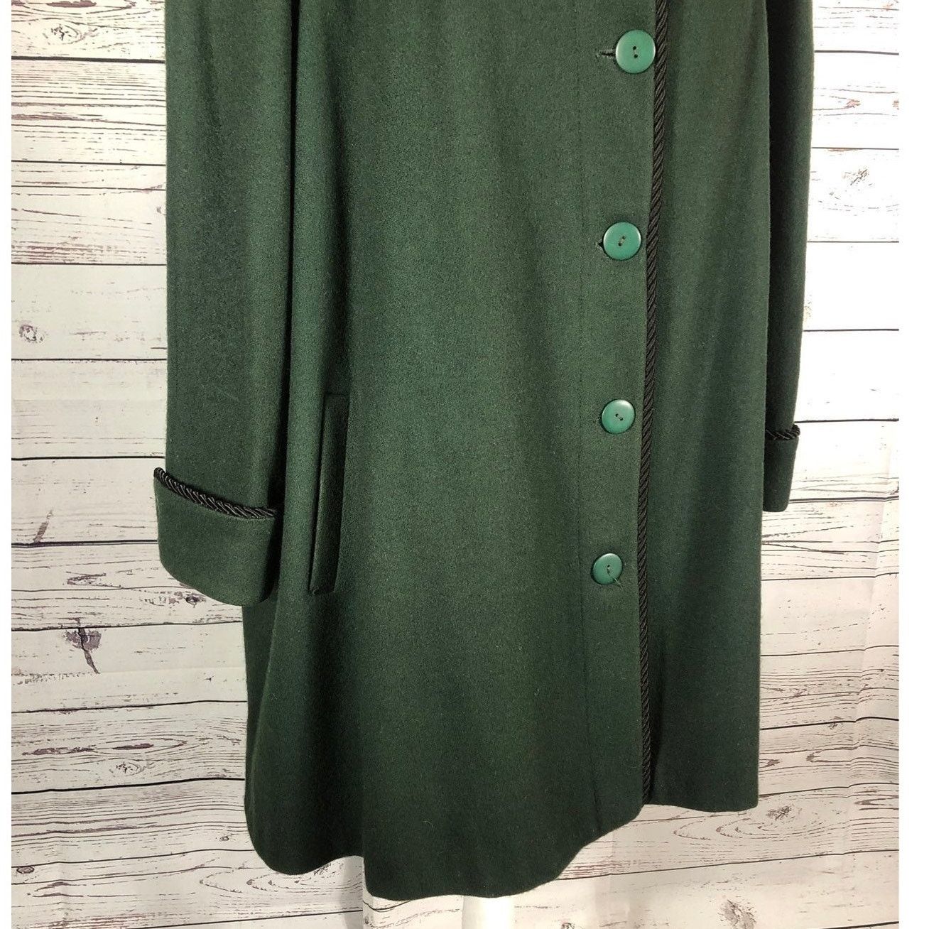 Vintage VINTAGE MDP Mario De Pinto green wool V neck coat black trim Size XXL / US 16-18 / IT 52-54 - 7 Thumbnail