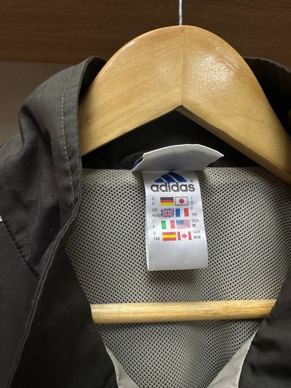 Adidas × Vintage Vintage Adidas Nylon Beige Full Zip Jacket Size US M / EU 48-50 / 2 - 10 Thumbnail