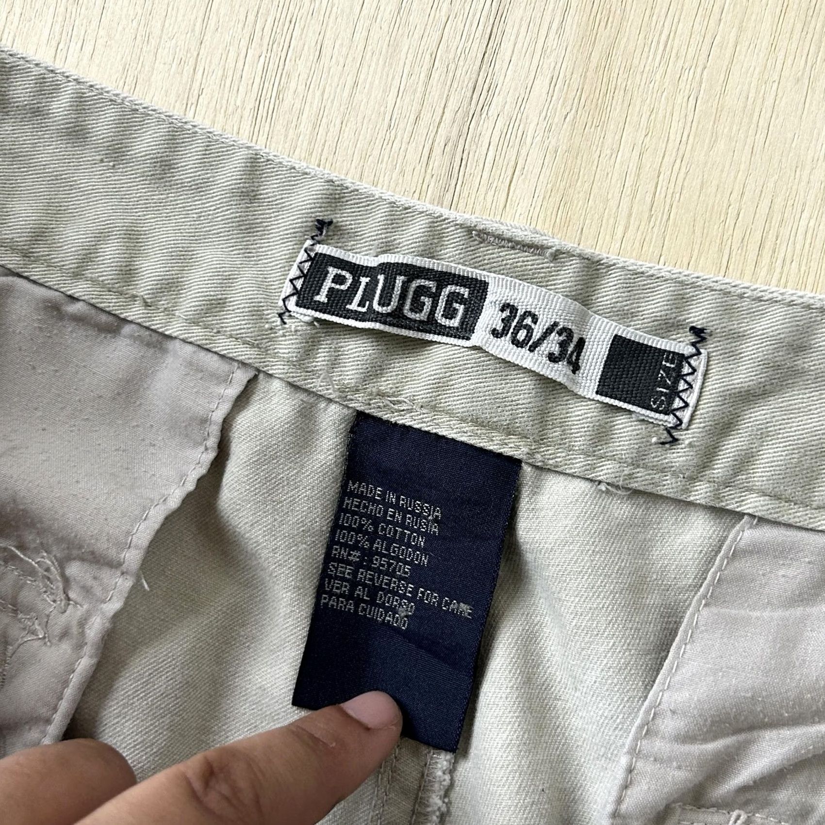 Vintage PLUGG Cargo Pants Mens 36x34 Beige Canvas Relaxed Fit Casual Utility Pockets Size US 36 / EU 52 - 2 Thumbnail