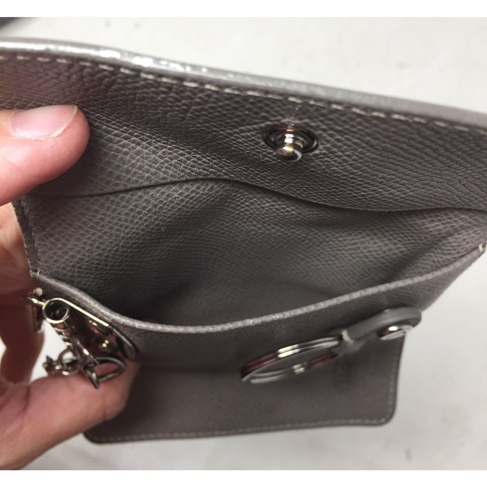 Tod's TOD'S 5 Key Keyholder Wallet - Beige/Gray Pebbled Leather Size ONE SIZE - 9 Thumbnail