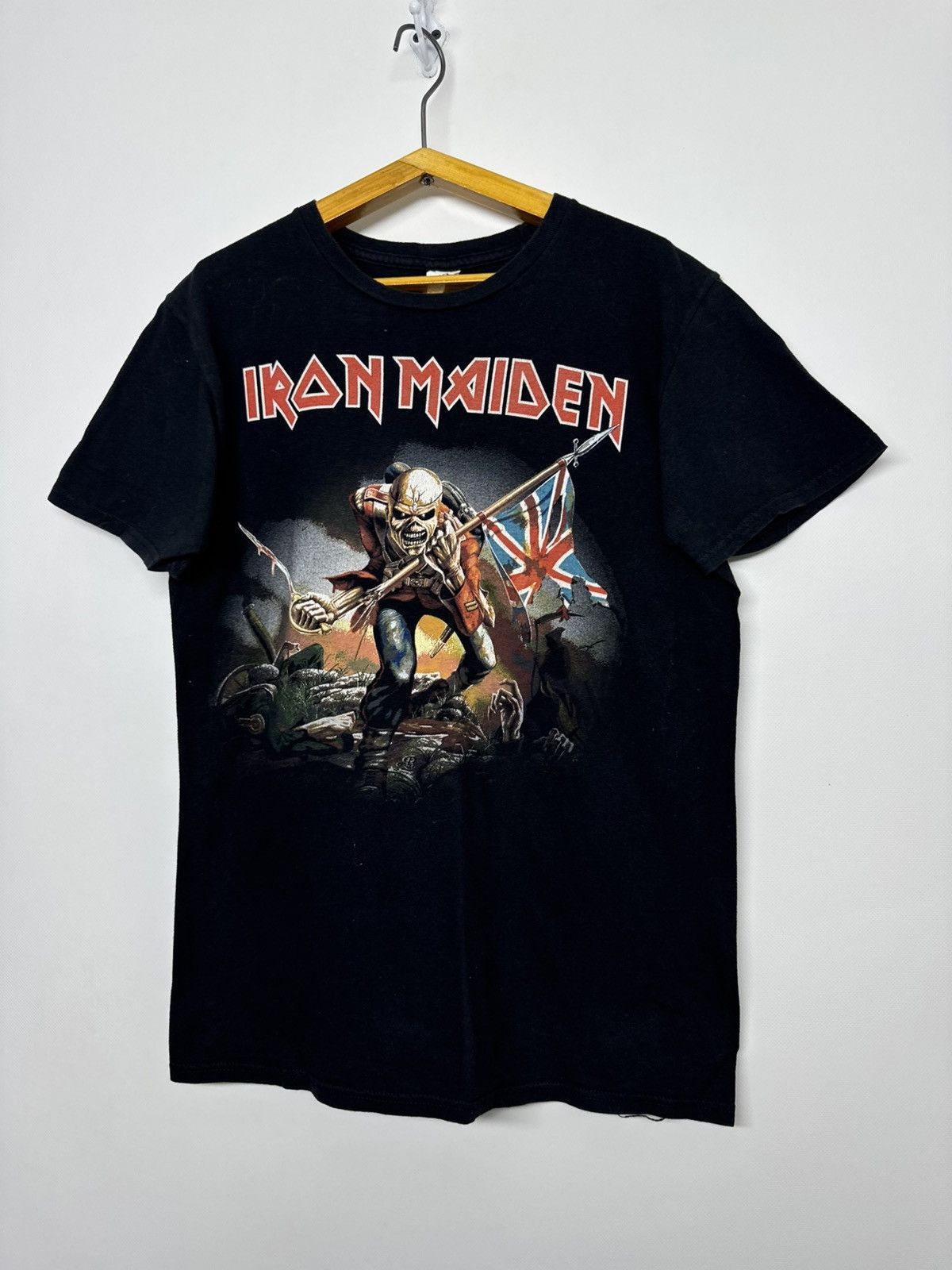 Iron Maiden Iron Maiden 2010 World Tour Vintage T Shirt Size US M / EU 48-50 / 2 - 3 Thumbnail