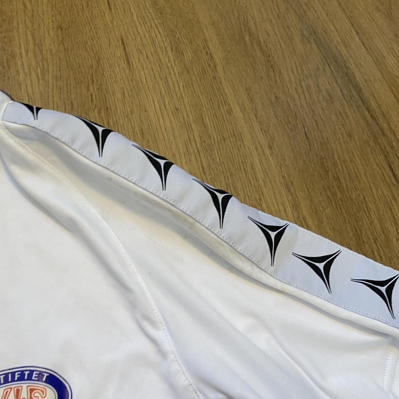 Other Valerenga FC Select Football Shirt Norway Sweden Size US M / EU 48-50 / 2 - 6 Thumbnail