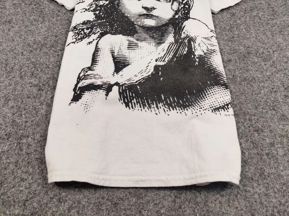 Vintage Vintage 86's Les Miserables London T Shirt All Over Print Size US M / EU 48-50 / 2 - 3 Thumbnail