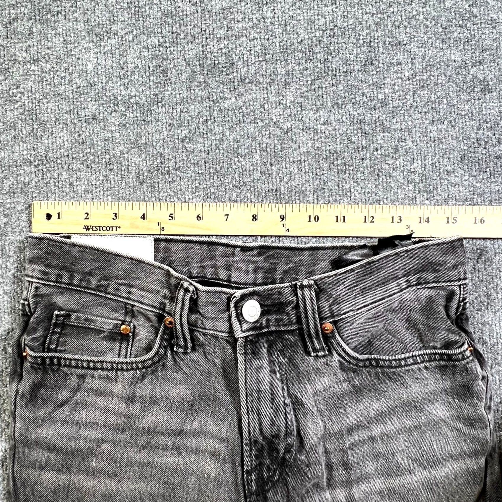 H&M H&M Jeans Mens 30x32 Gray Denim Relaxed Straight Leg Shirt? Size US 30 / EU 46 - 6 Thumbnail