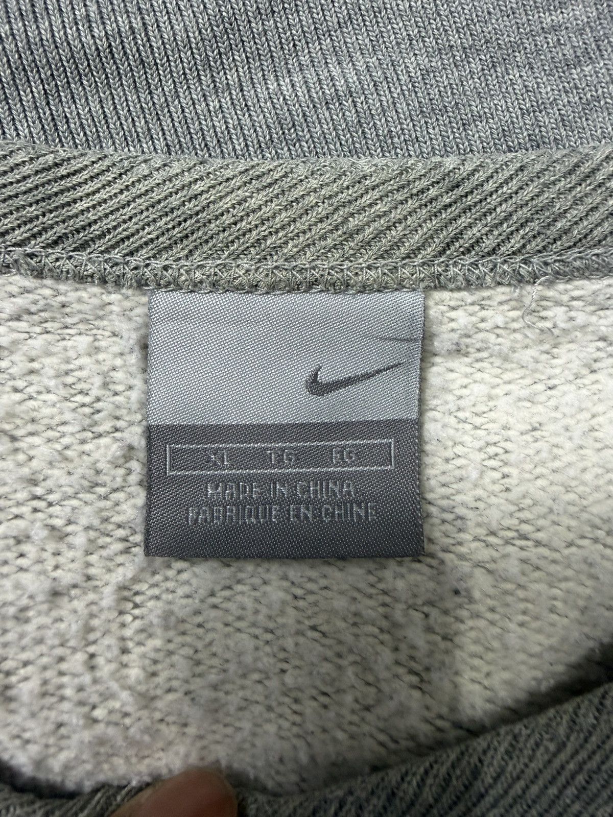 Nike Vintage nike sweatshirt Size US XL / EU 56 / 4 - 4 Thumbnail