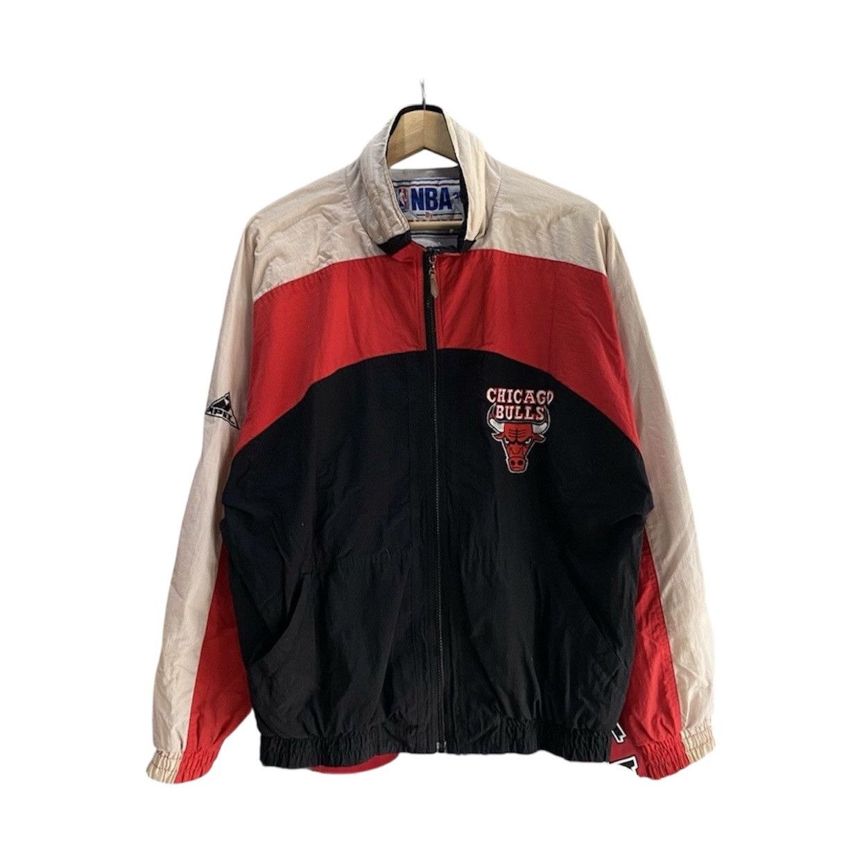 Apex One Vintage 90s Apex One Chicago Bulls Windbreaker Jacket Large Size US L / EU 52-54 / 3 - 2 Thumbnail