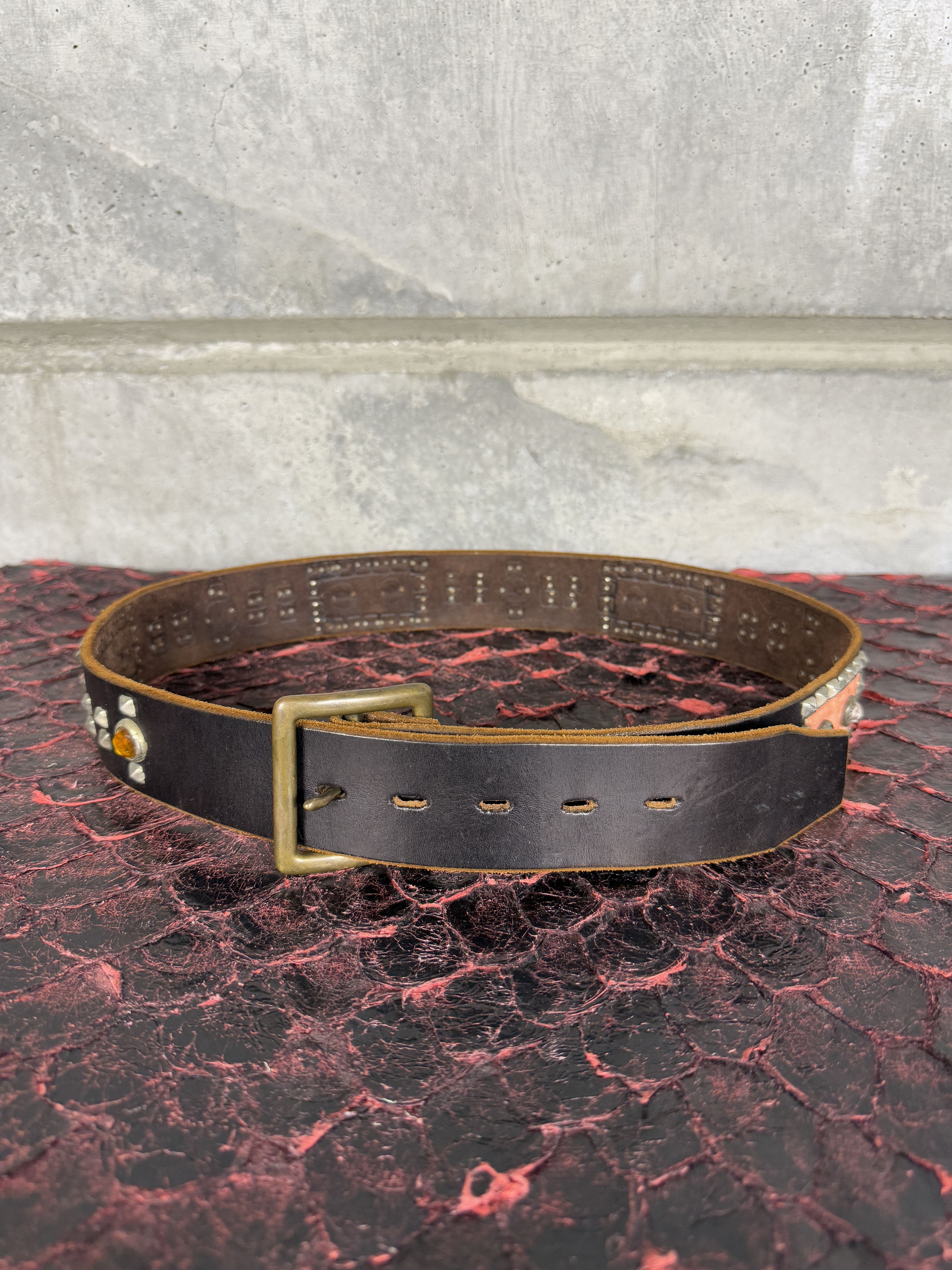 HTC Hollywood Trading Company Studded Belt w/ crocodile