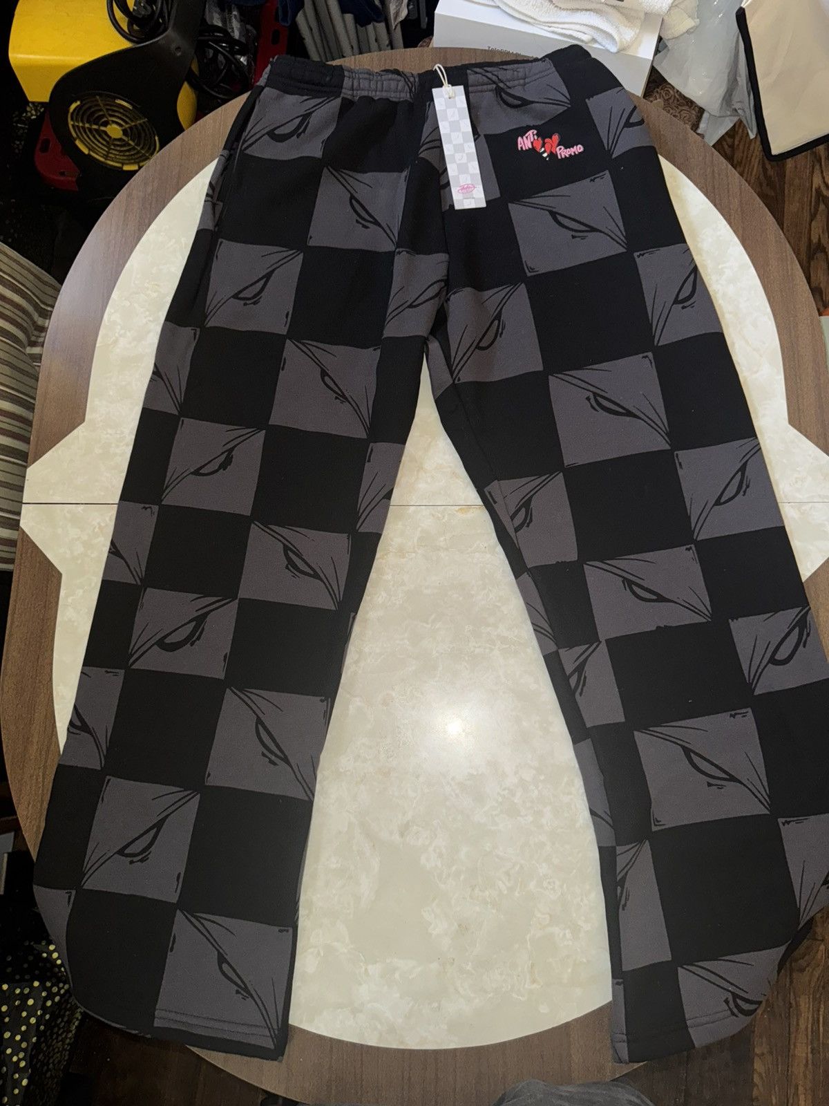 Matty Boy Matty Boy Anti Promo 99 Eyes Sweatpants (XL) Size US 38 / EU 54 - 1 Thumbnail