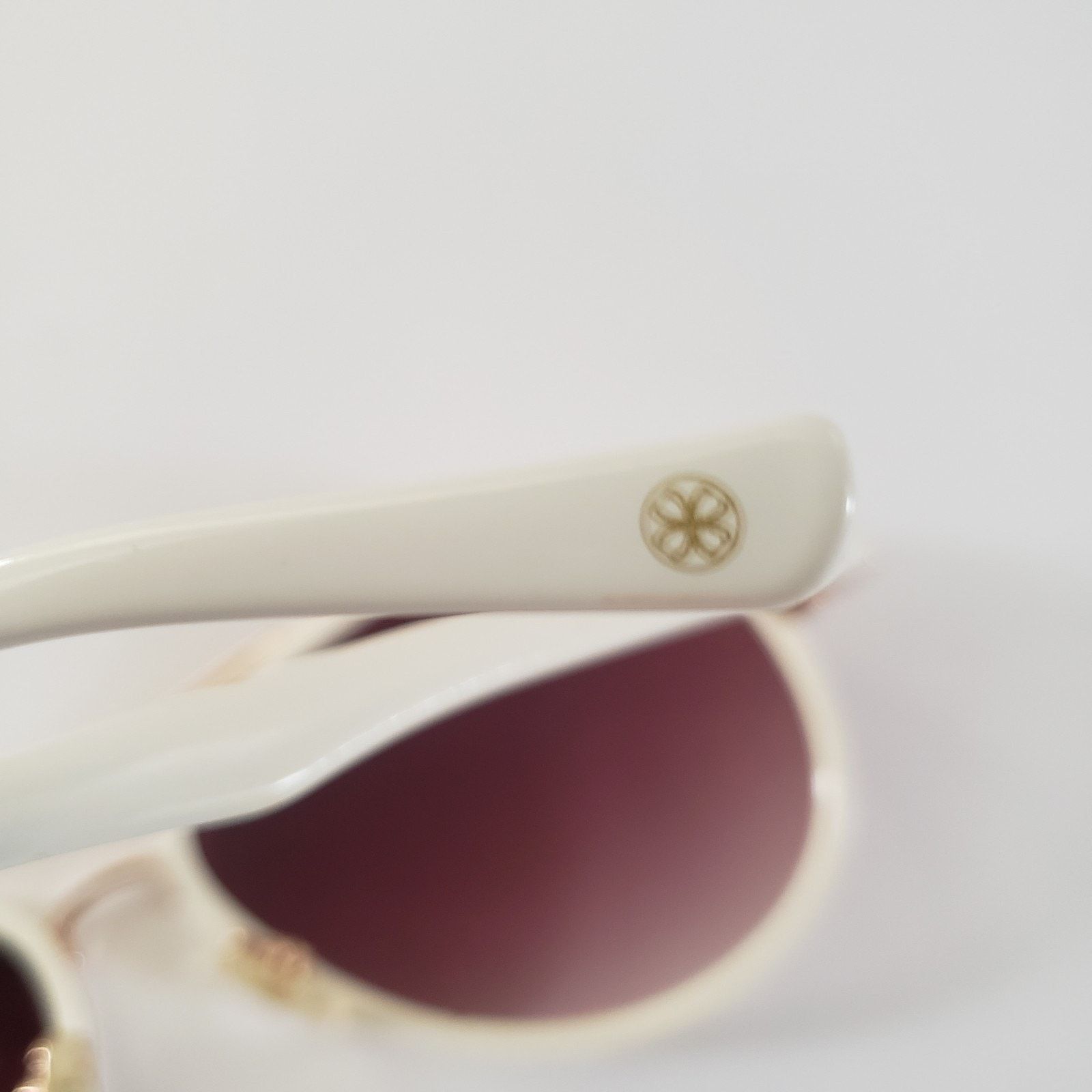 Velvet Velvet Trends Unisex Sunglasses WT Gloria WhiteAviator #A47S Size 26 - 6 Thumbnail
