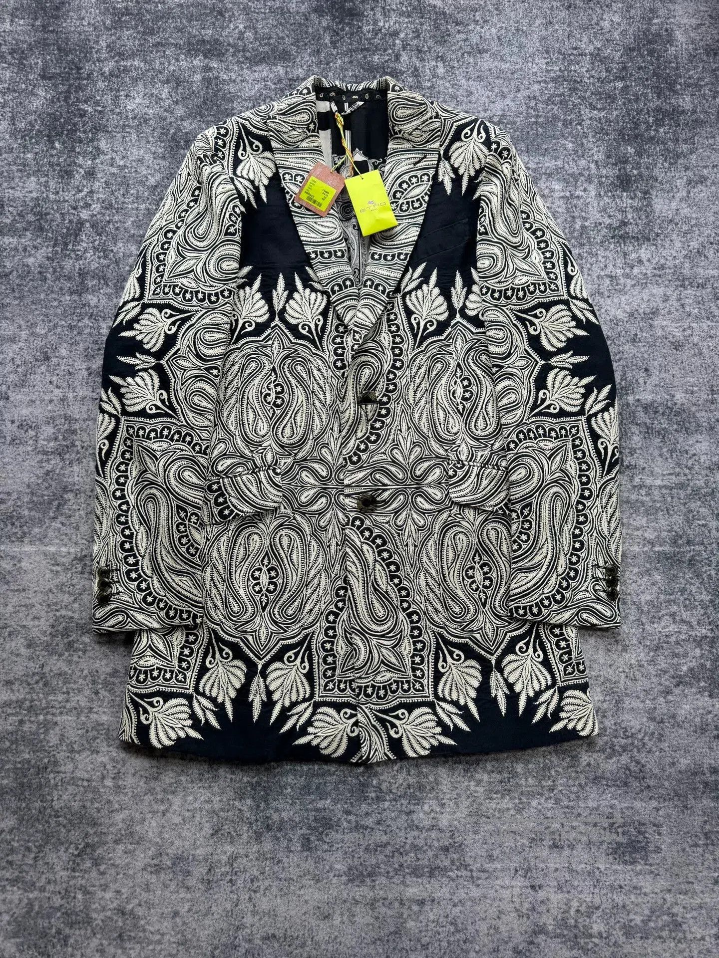 Etro etro patterned silk-lined coat. Size L / US 10 / IT 46 - 1 Thumbnail