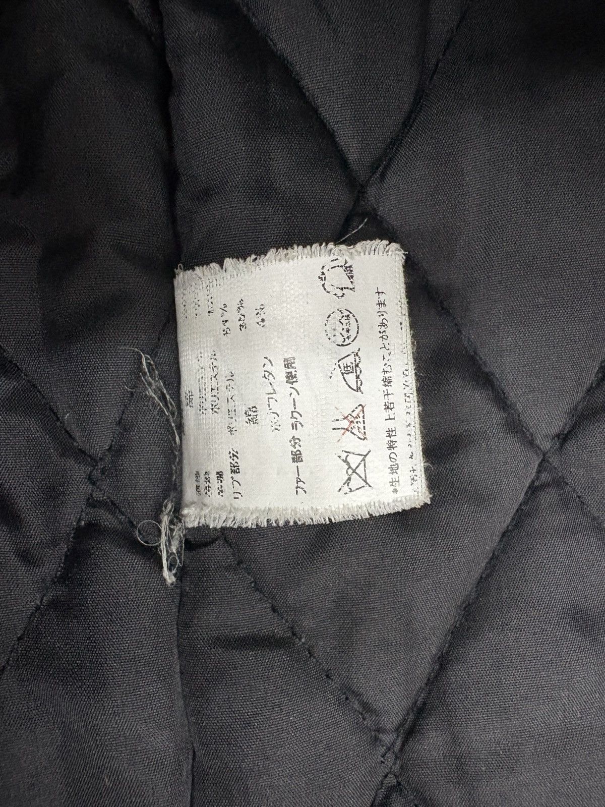 GOA Navana if six was nine LGB quilted fur hoodie vkei jacket Size US M / EU 48-50 / 2 - 12 Thumbnail