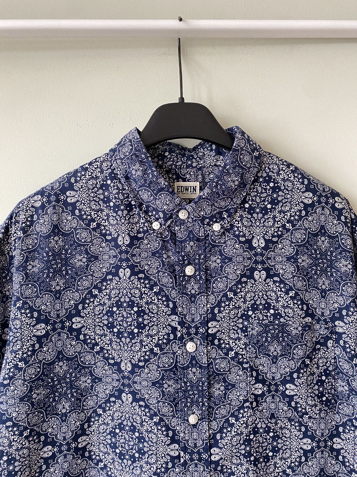 Edwin EDWIN Classic Regular bandana Print SS gang Shirt Size US L / EU 52-54 / 3 - 2 Thumbnail