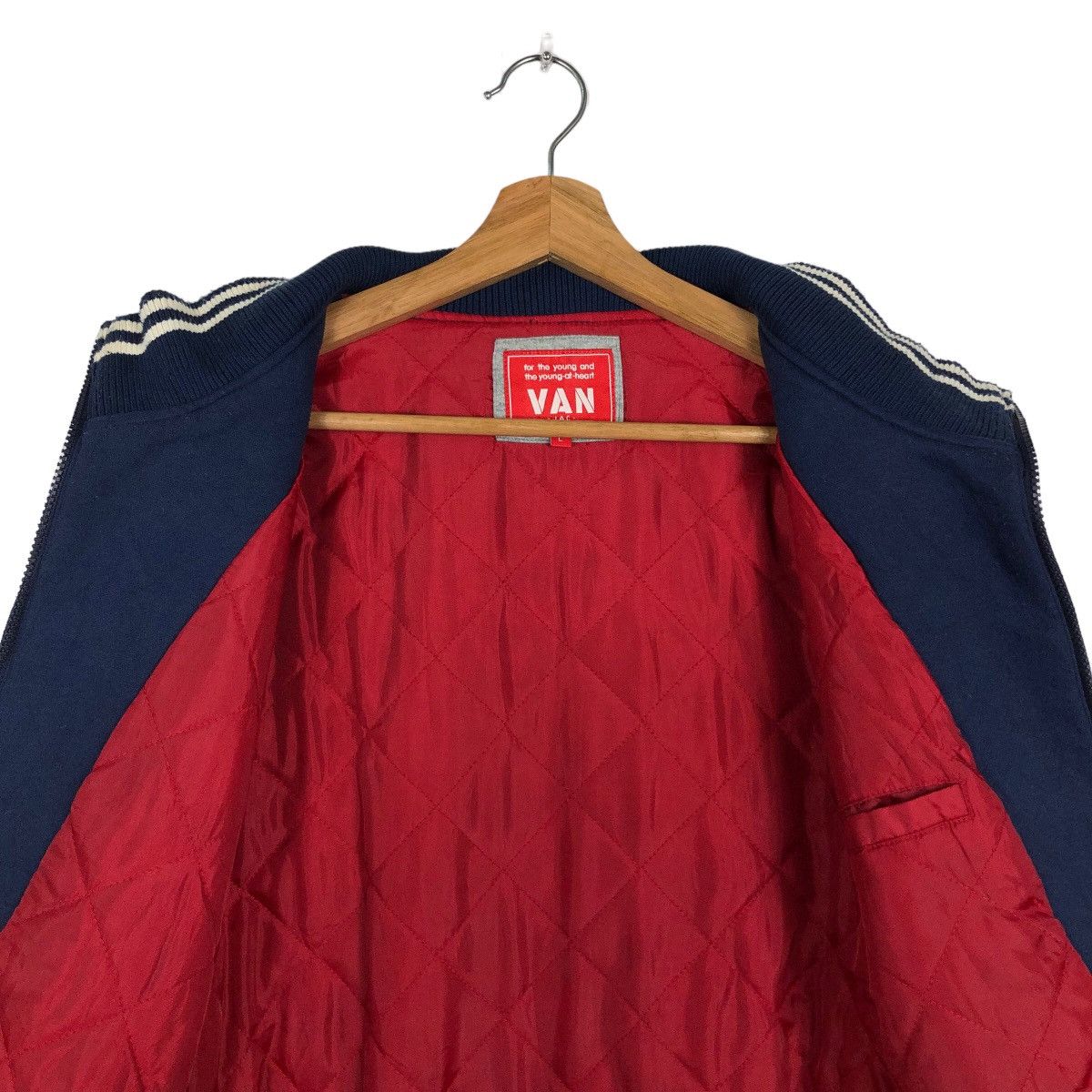 Japanese Brand 🔥90’s Vintage Varsity Jacket Van Jac Big Logo Issey Miyake Size US L / EU 52-54 / 3 - 11 Thumbnail