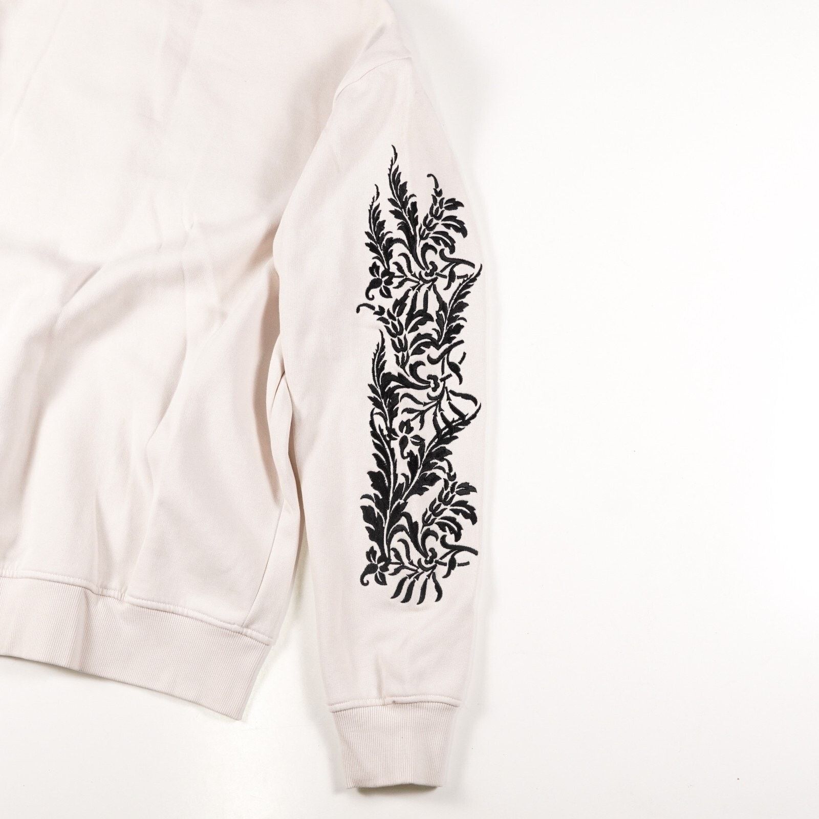 Other Divided Trust & Honesty Sweater Long Tee Sweatshirt Shirt M Size US M / EU 48-50 / 2 - 9 Thumbnail