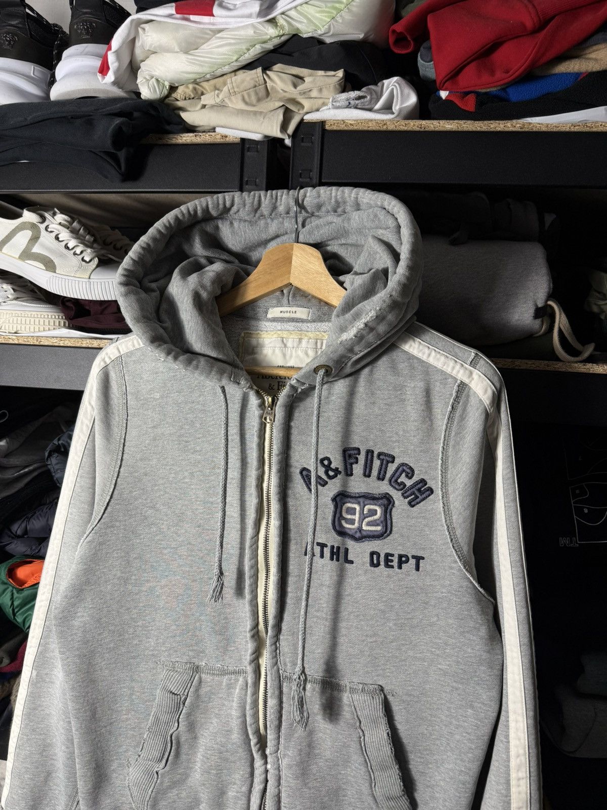 Abercrombie & Fitch Vintage Abercrombie & Fitch Distressed Zip Hoodie Y2K Grey Size US S / EU 44-46 / 1 - 2 Thumbnail