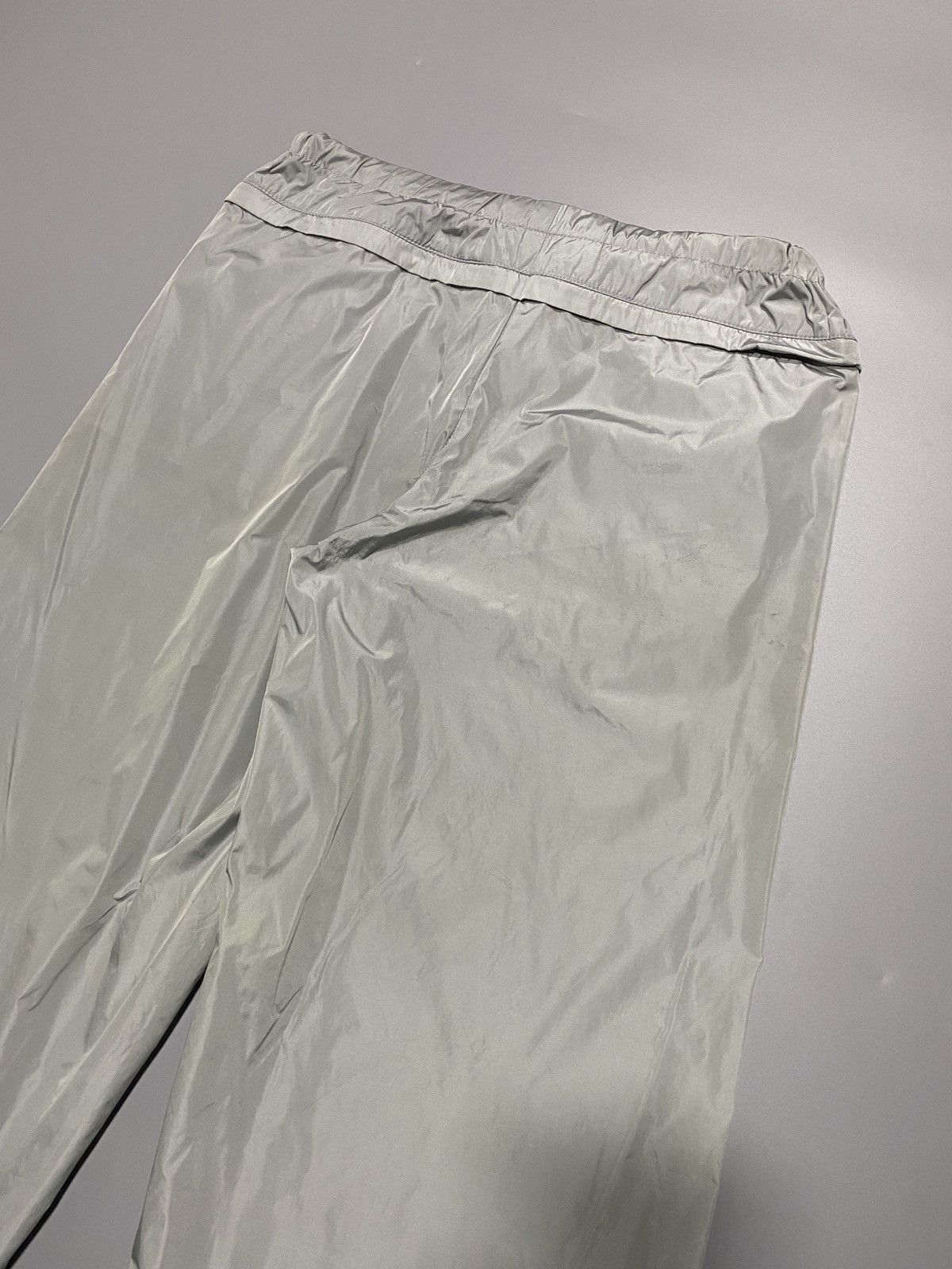 Prada 90s Prada Redtab Nylon Pants Size US 30 / EU 46 - 9 Thumbnail