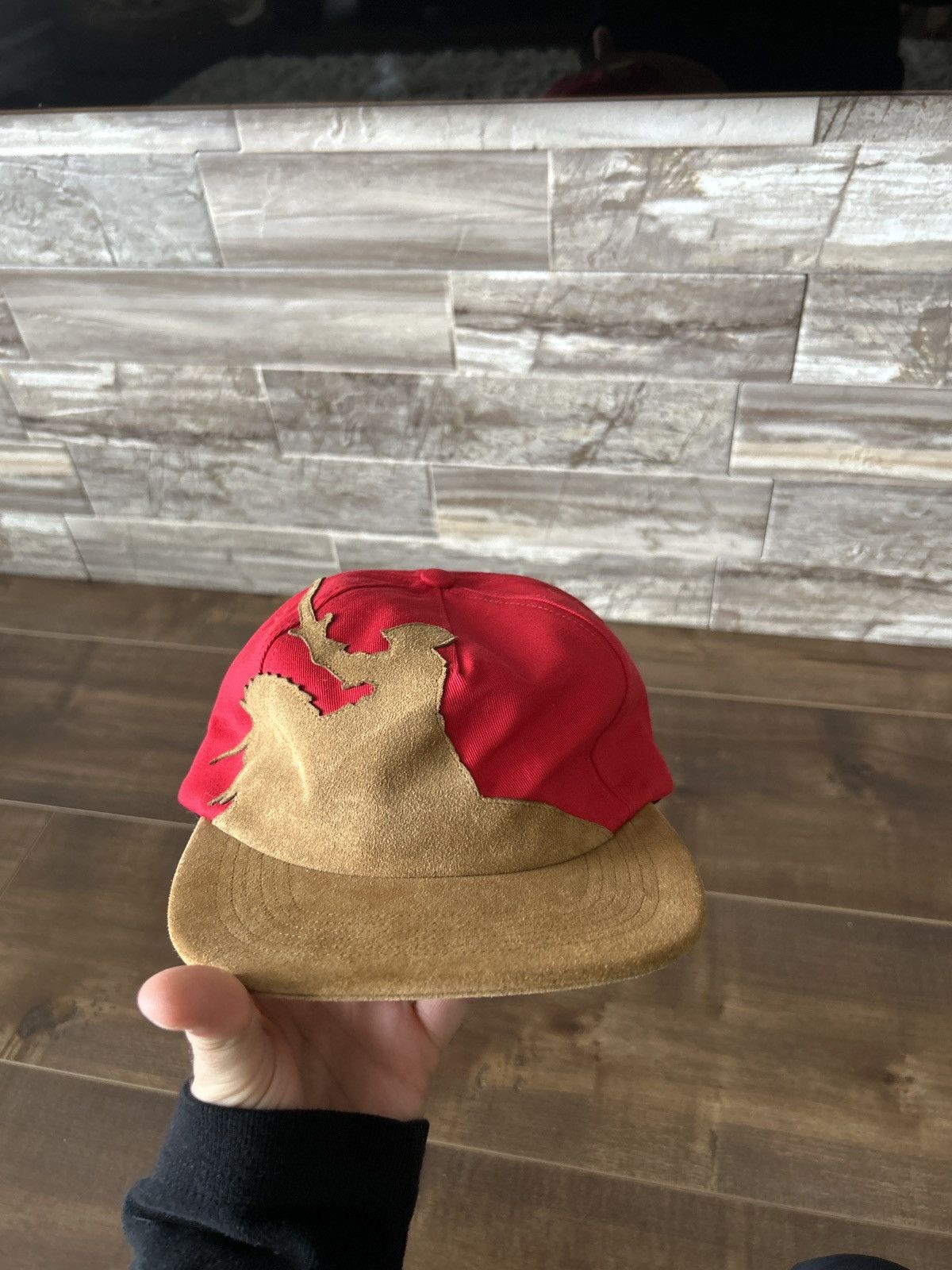 Strawberry × Unwanted Unwanted snap back hat Size ONE SIZE - 2 Thumbnail