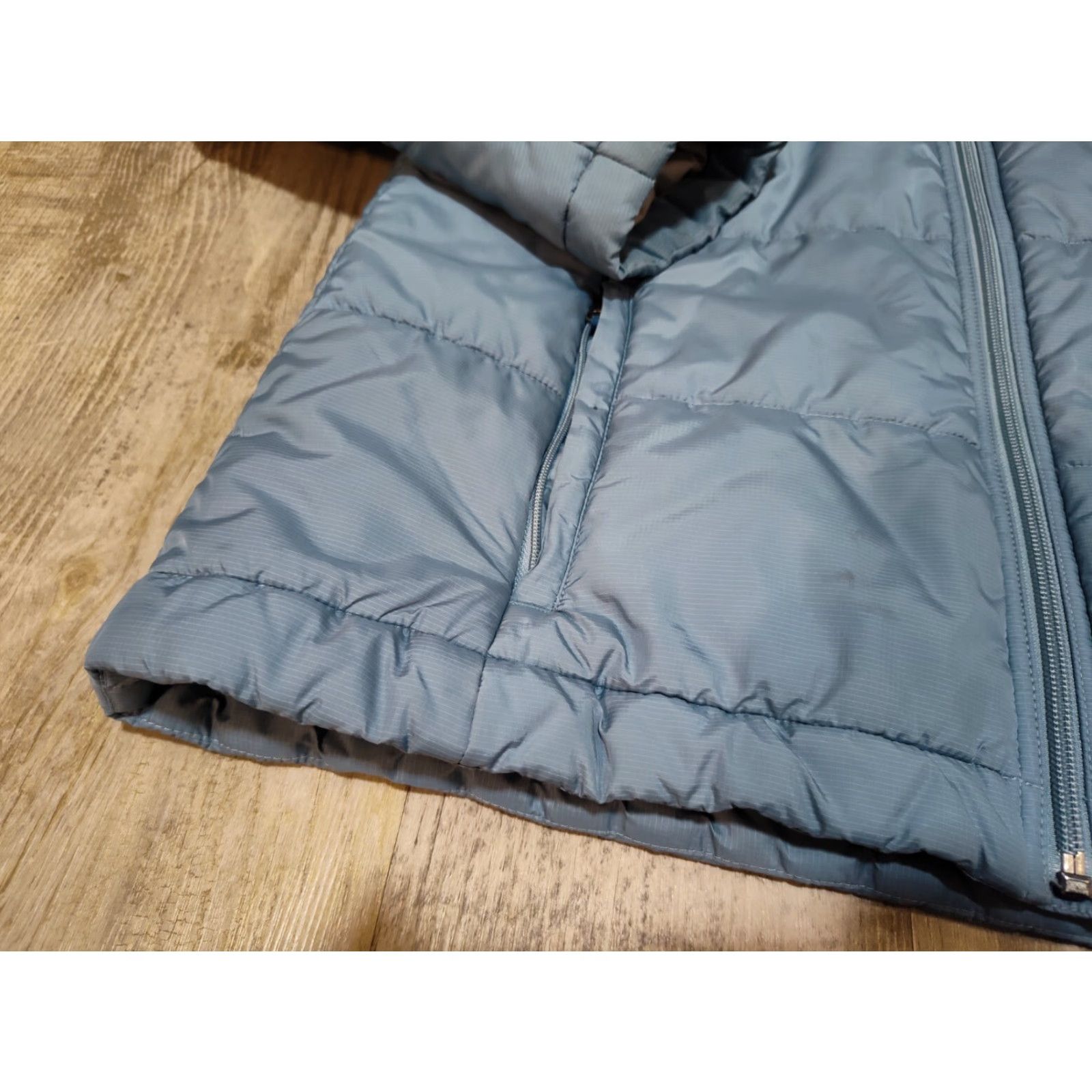 Patagonia Patagonia Vintage Down Full Zip Jacket Women’s Medium Blue Gray Read Size M / US 6-8 / IT 42-44 - 2 Thumbnail