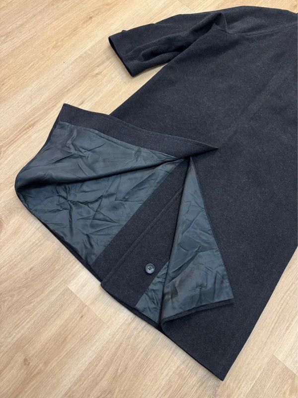 Hugo Boss Hugo Boss Bertone Wool Black Long Coat Oversize size L Size US L / EU 52-54 / 3 - 12 Thumbnail