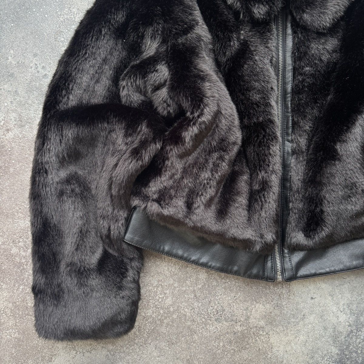 If Six Was Nine Orsay Y2K Glam Black Faux Fur Cropped Jacket Size L / US 10 / IT 46 - 10 Thumbnail