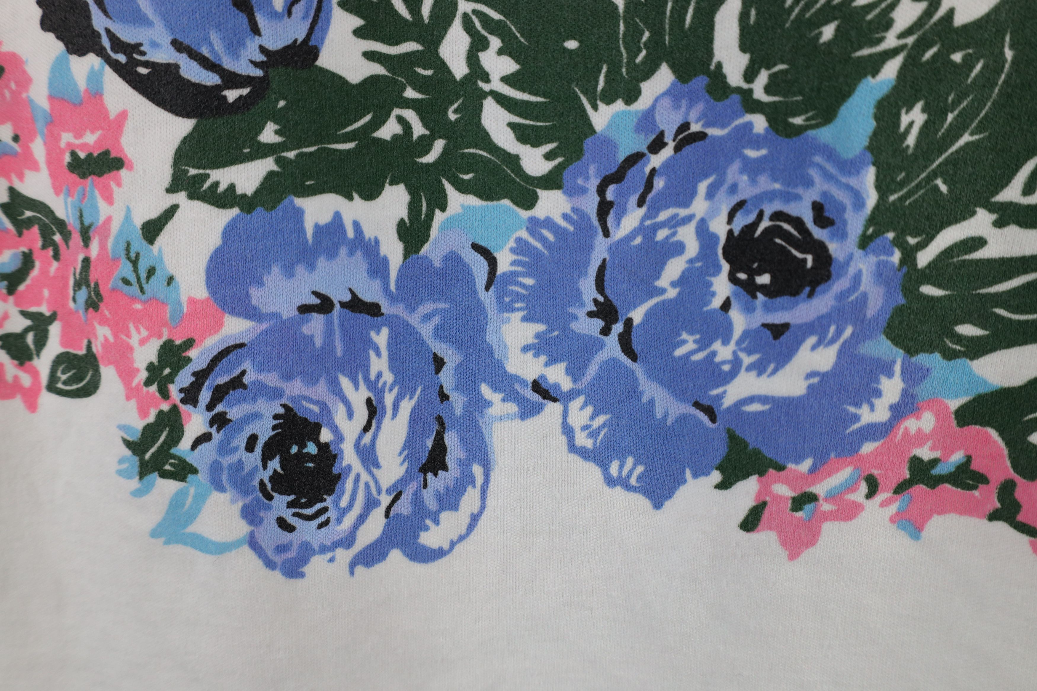 Vintage Vintage 90s Streetwear Floral Short Sleeve T-Shirt White USA Size L / US 10 / IT 46 - 5 Thumbnail