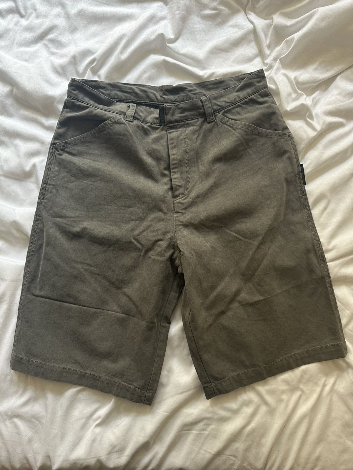 Boiler Room Boiler Room Heavy Canvas Olive Shorts Size US 32 / EU 48 - 1 Thumbnail