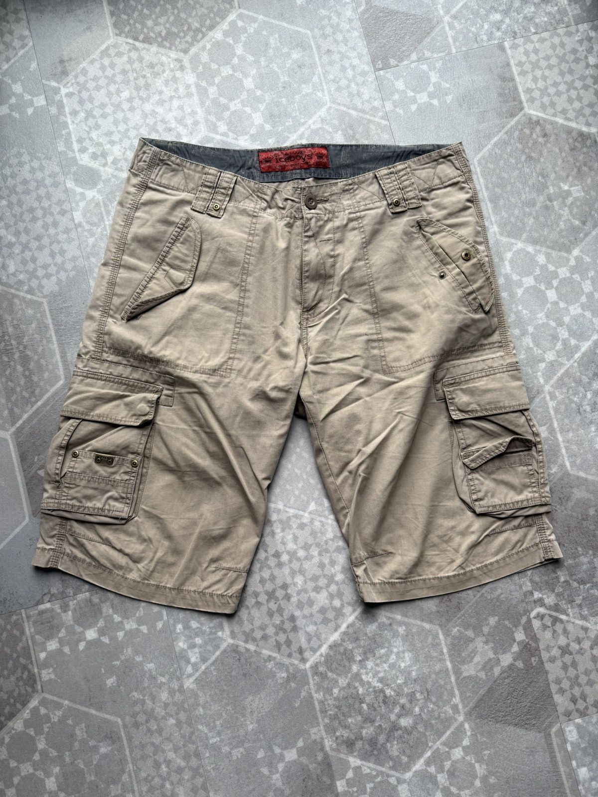 Other Icaboy’s Khaki Cargo Shorts Size US 32 / EU 48 - 1 Thumbnail