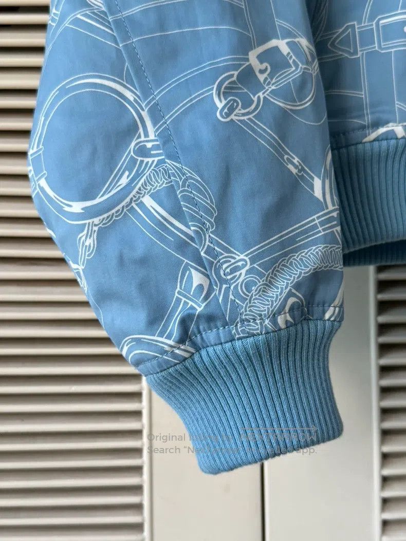 Hermes Hermes Women's flight jacket, blue print version Size XXS / US 00 / IT 34 - 4 Thumbnail