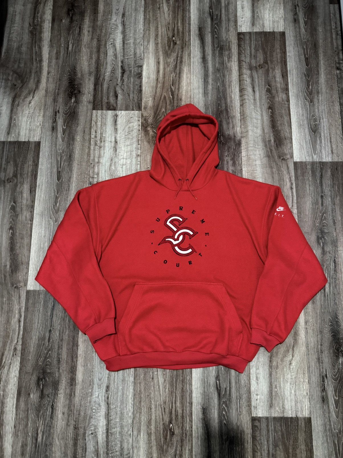 Nike Vintage Nike Supreme Court Fleece BigLogo Hoodie Oversized Size US XXL / EU 58 / 5 - 2 Thumbnail