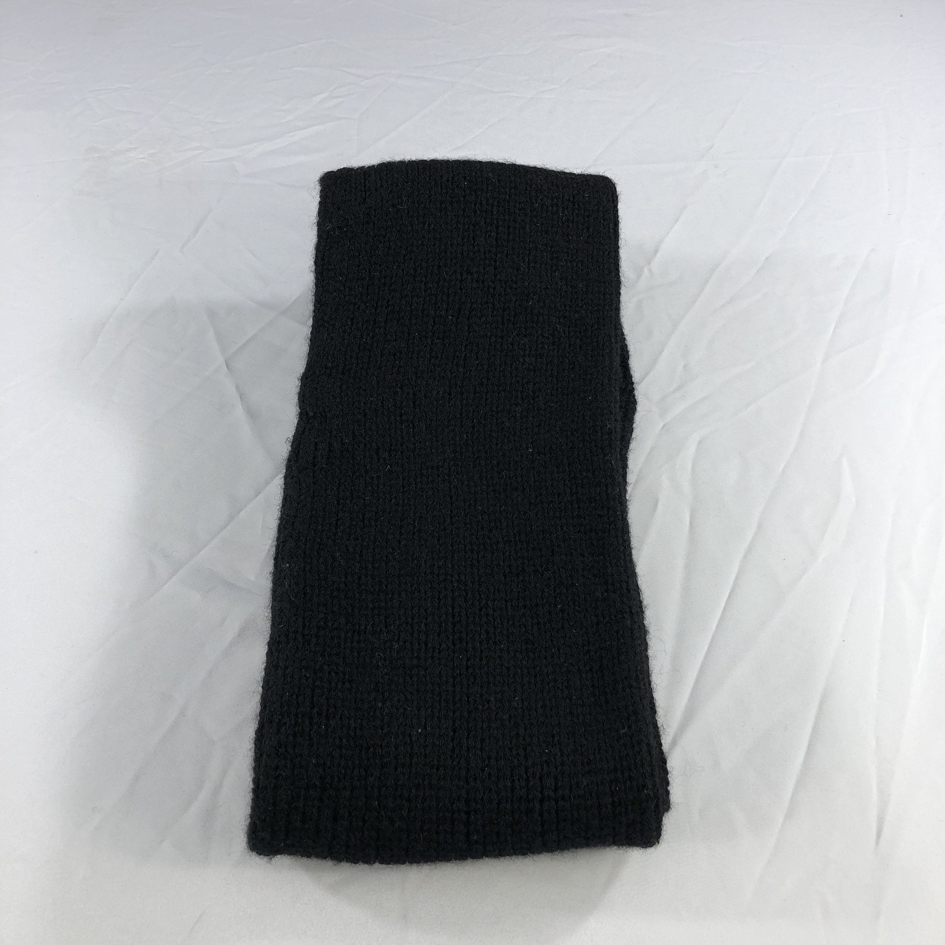 United Arrows United Arrows Black Infinity Snood Scarf Muffler Wool V1052 Size ONE SIZE - 3 Thumbnail