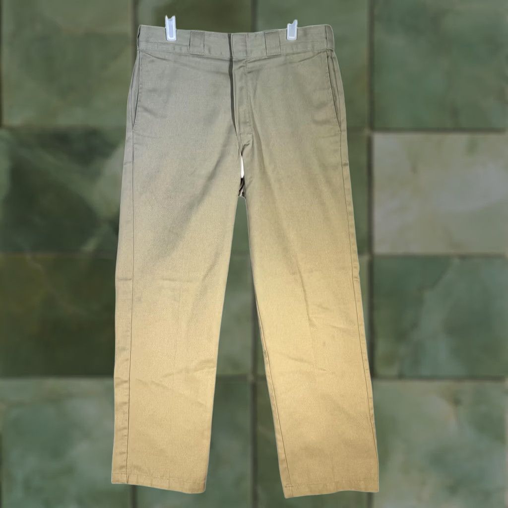 Dickies Dickies 874 Original Fit Pants Mens 30x32 Khaki Work Twill Straight Leg 874KH Size US 30 / EU 46 - 1 Thumbnail