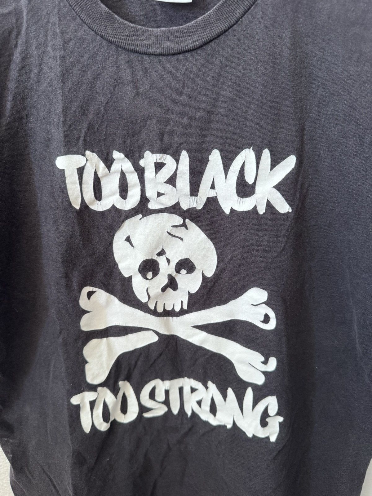 Supreme × Wtaps Too Black Too Strong Tee Size US M / EU 48-50 / 2 - 1 Thumbnail