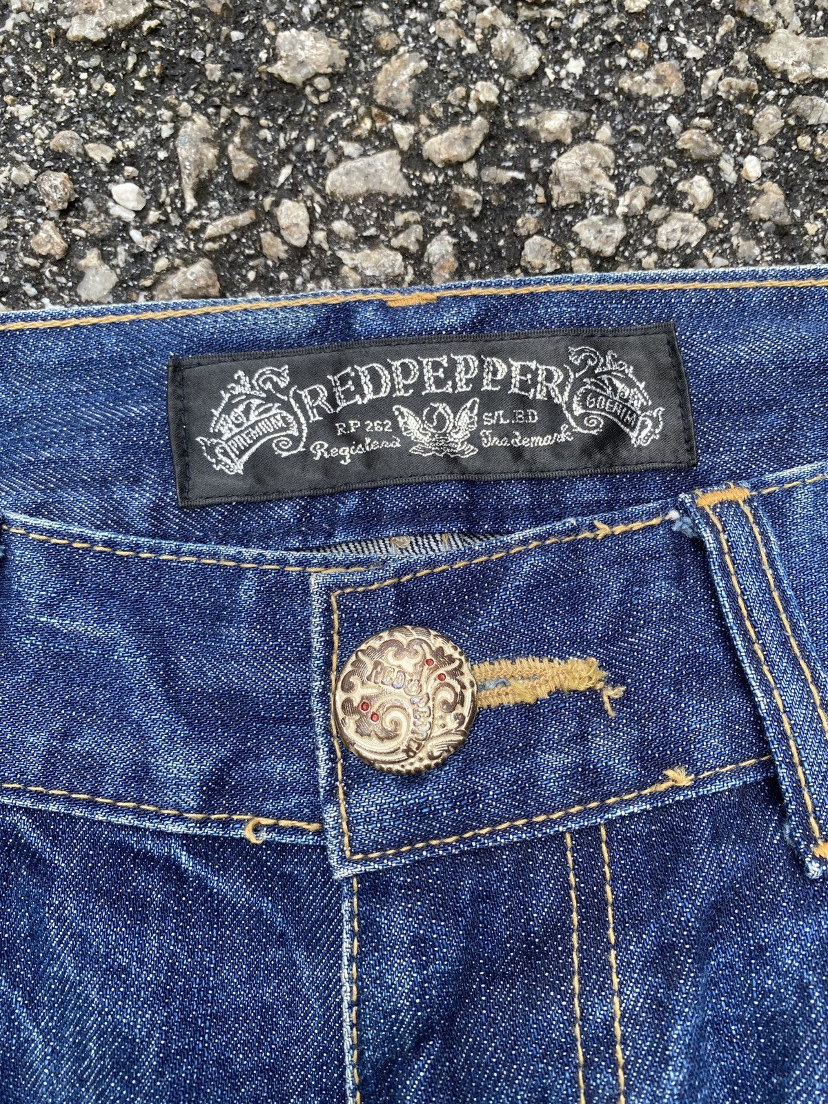 If Six Was Nine × Japanese Brand × Tornado Mart 1990s - Red Pepper Distressed Logo Design Denim Size US 32 / EU 48 - 15 Thumbnail