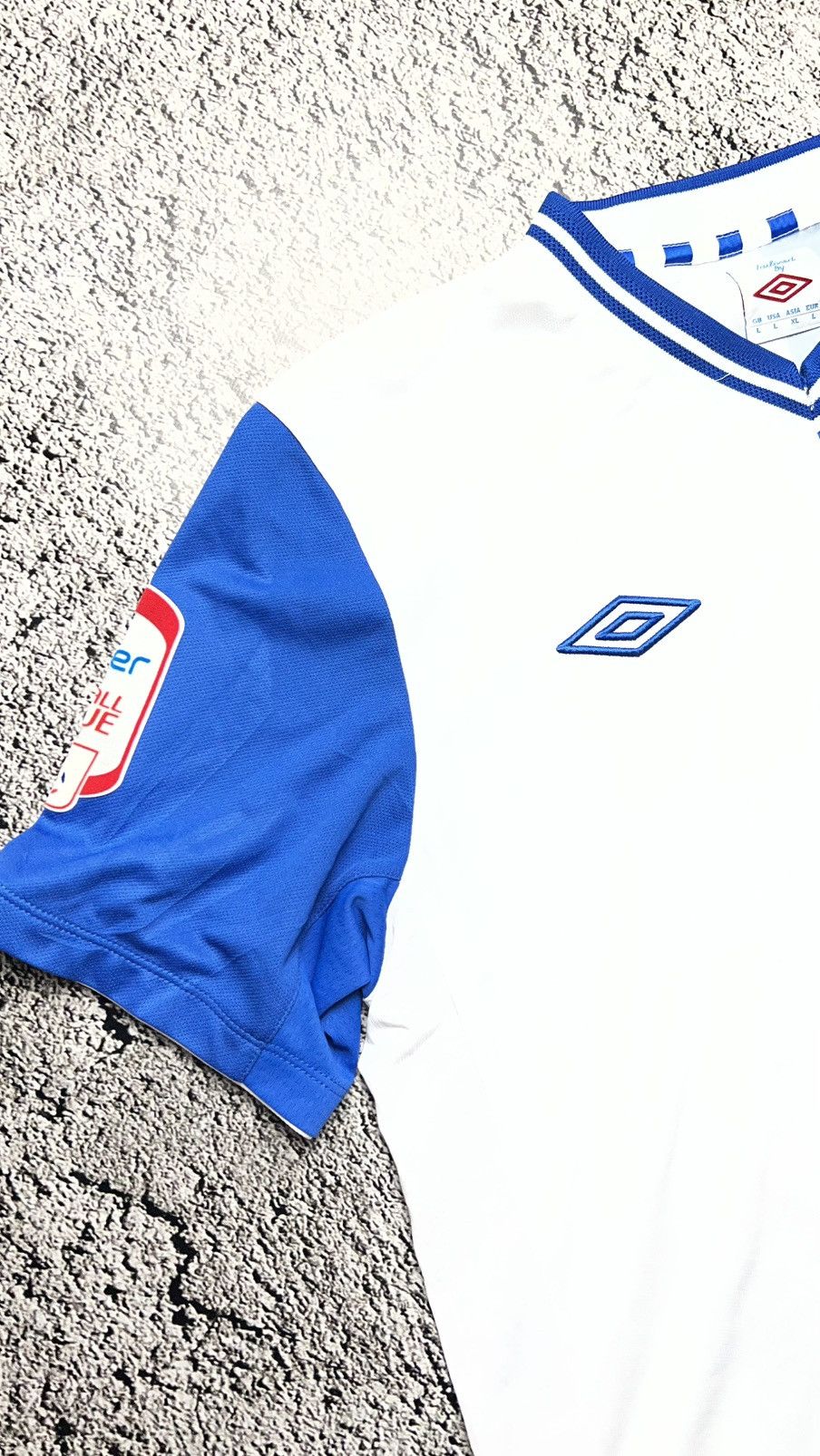 Umbro 2012-2013 Dickson Etuhu Blackburn Rovers umbro jersey issued Size US L / EU 52-54 / 3 - 4 Thumbnail