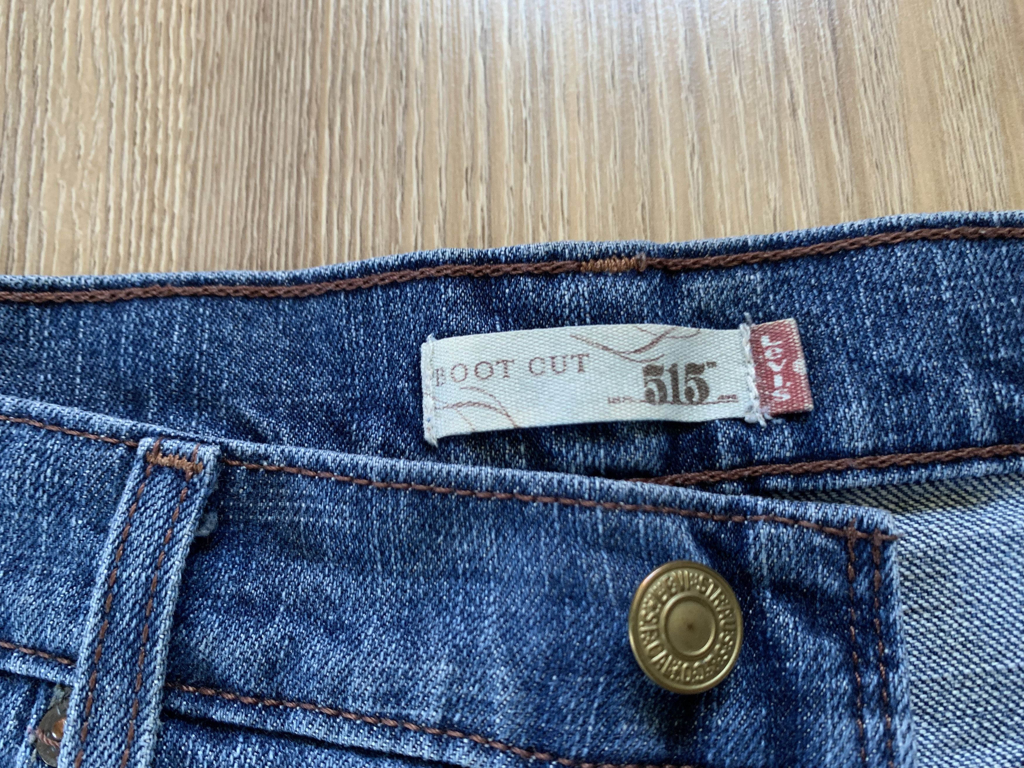 Levi's Levi’s 515 Bootcut Blue Wash Flare Denim Jeans Size US 31 - 8 Thumbnail