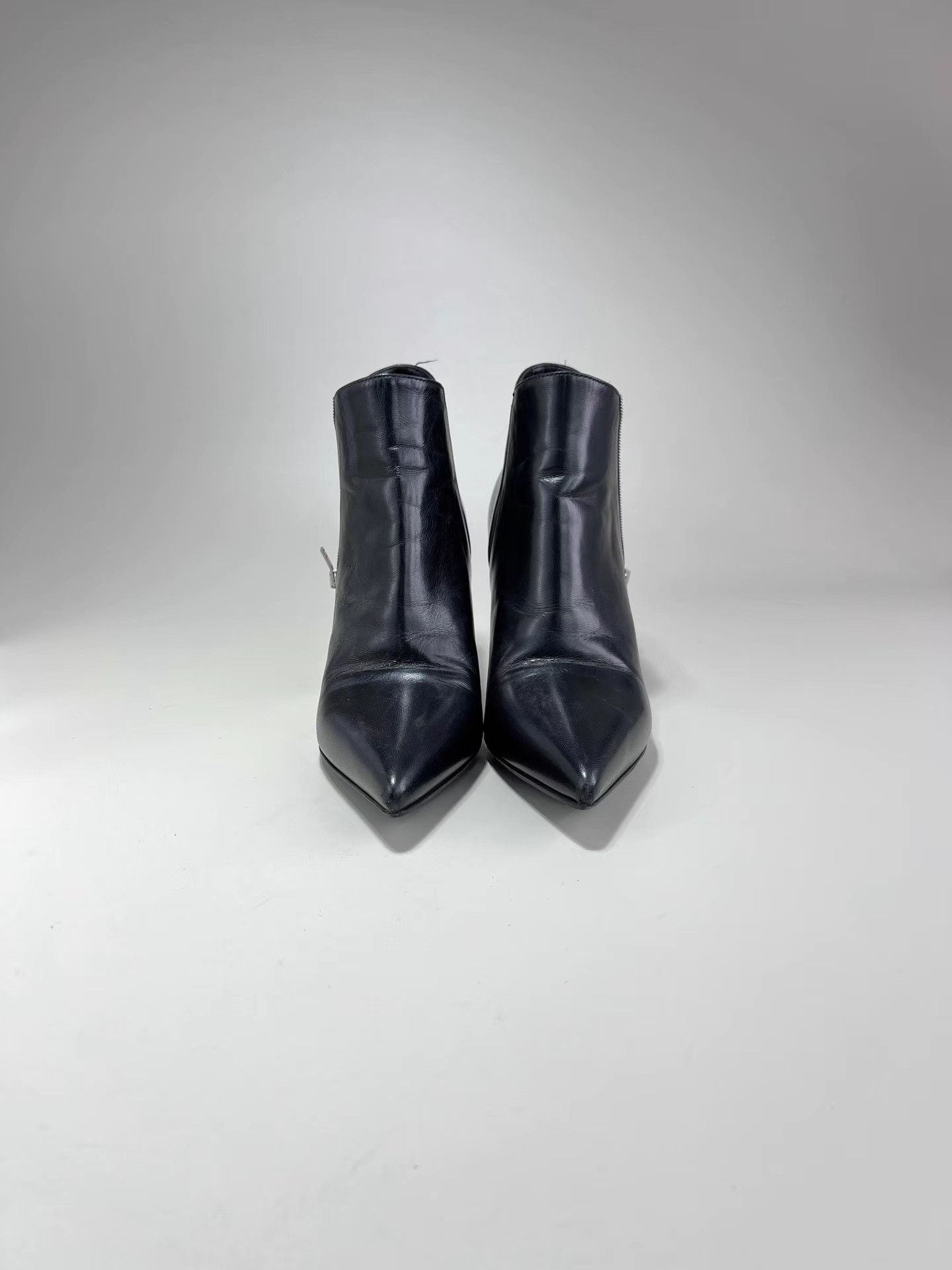 Saint Laurent Paris SAINT LAURENT SLP Black Ankle Boots Size US 7.5 / IT 37.5 - 2 Thumbnail