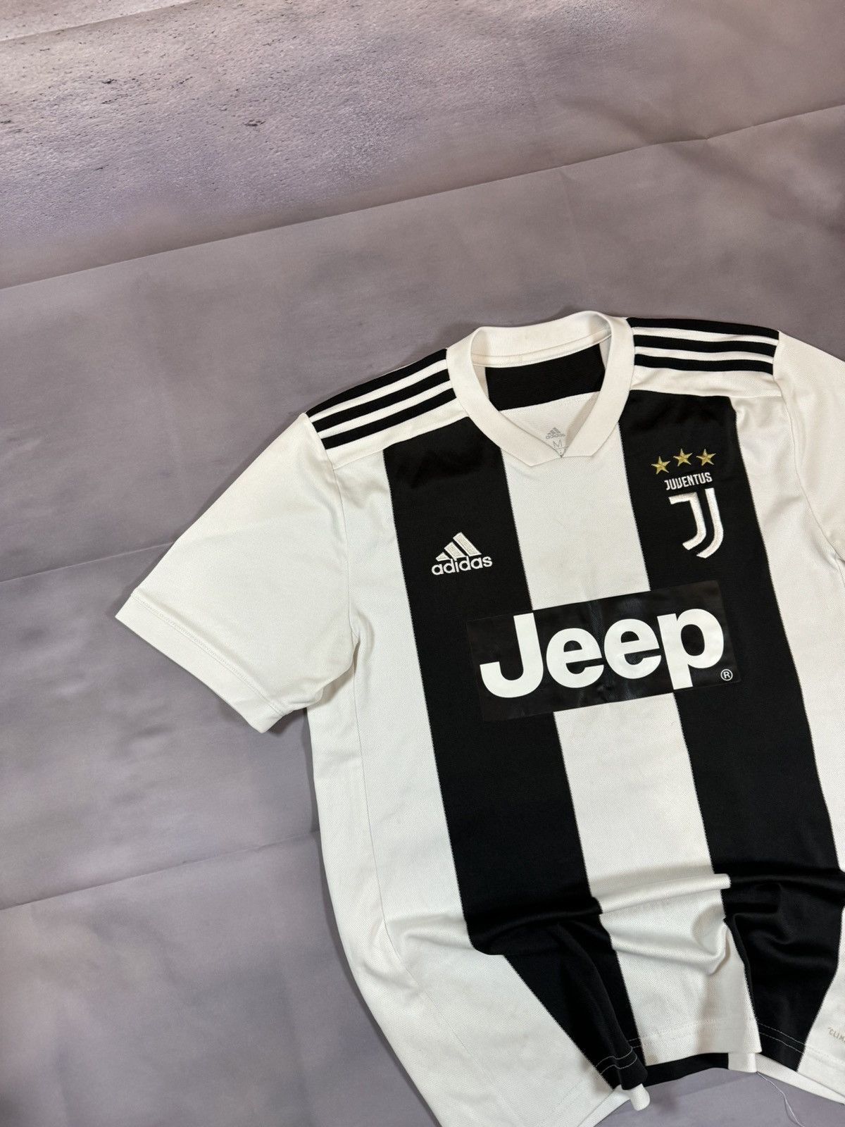Adidas × Vintage Vintage Juventus 2018/19 Adidas Jersey Blokcore Medium Size US M / EU 48-50 / 2 - 2 Thumbnail