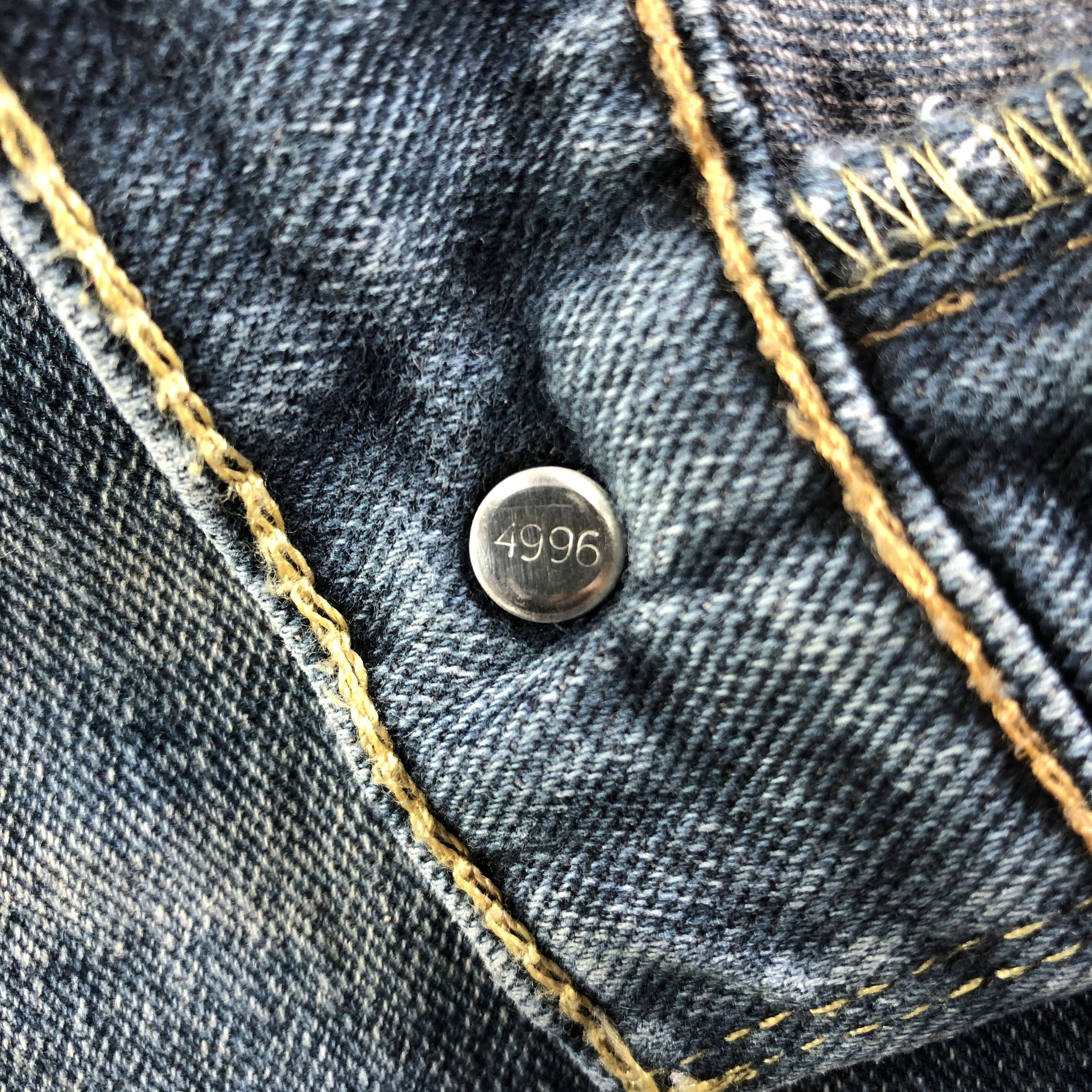 Levi's × Vintage Vintage Blue Wash Levis 505 Jeans-JM3487 Size US 37 - 9 Thumbnail