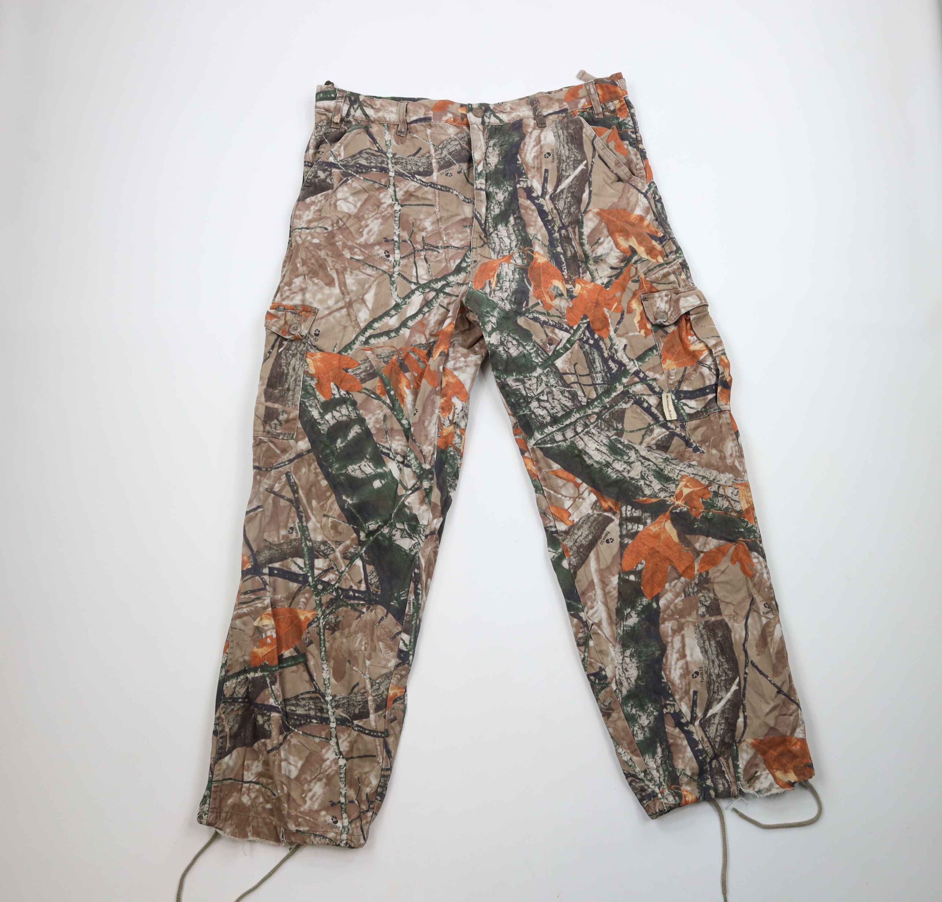 Vintage Vintage 90s Streetwear Camouflage Wide Leg Cargo Pants Size US 38 / EU 54 - 1 Thumbnail