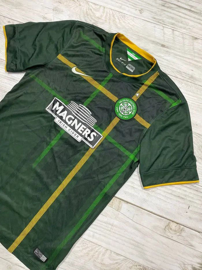Nike Nike Celtic 2014 2015 Away Soccer Shirt Football Jersey Size US S / EU 44-46 / 1 - 2 Thumbnail
