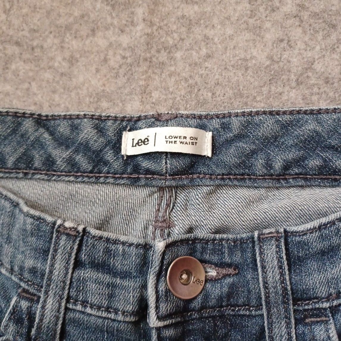 Lee Lee Jeans Women 10 Medium Blue Lower on the Waist Stretch Denim Casual Ladies Size 32" / US 10 / IT 46 - 6 Thumbnail