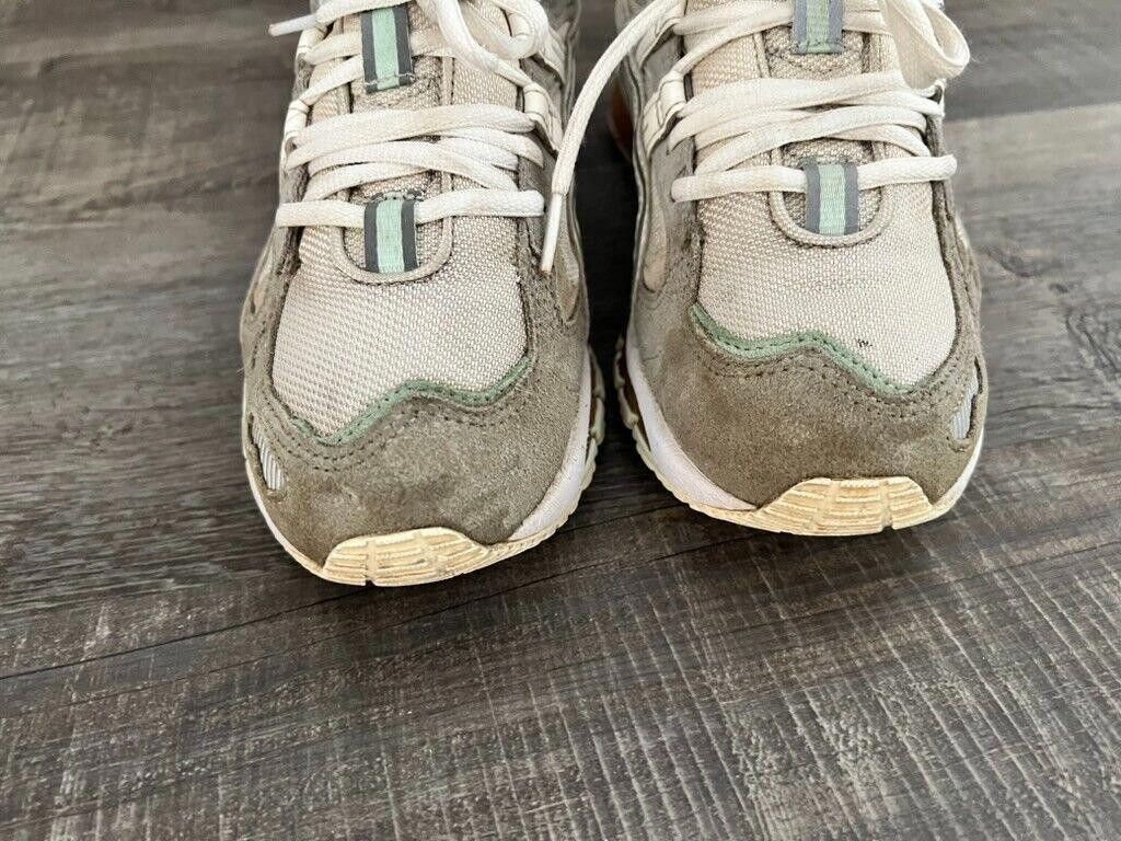 Asics ASICS • WMNS Gel-Kayano 5 360 (7M) Size US 7 / EU 40 - 11 Thumbnail
