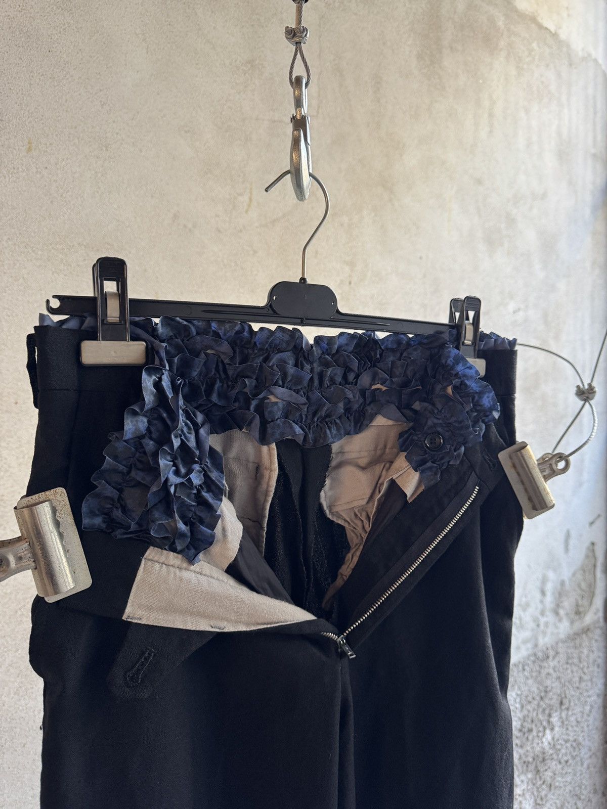 Comme des Garcons Homme Plus Comme Des Garcons Homme Plus Ruffle Waistband Pants Size US 32 / EU 48 - 14 Thumbnail