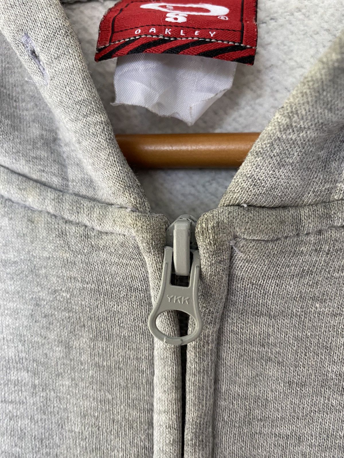 Oakley × Vintage 1990s software industry Zipper spell-out logo hoodie Size US M / EU 48-50 / 2 - 9 Thumbnail