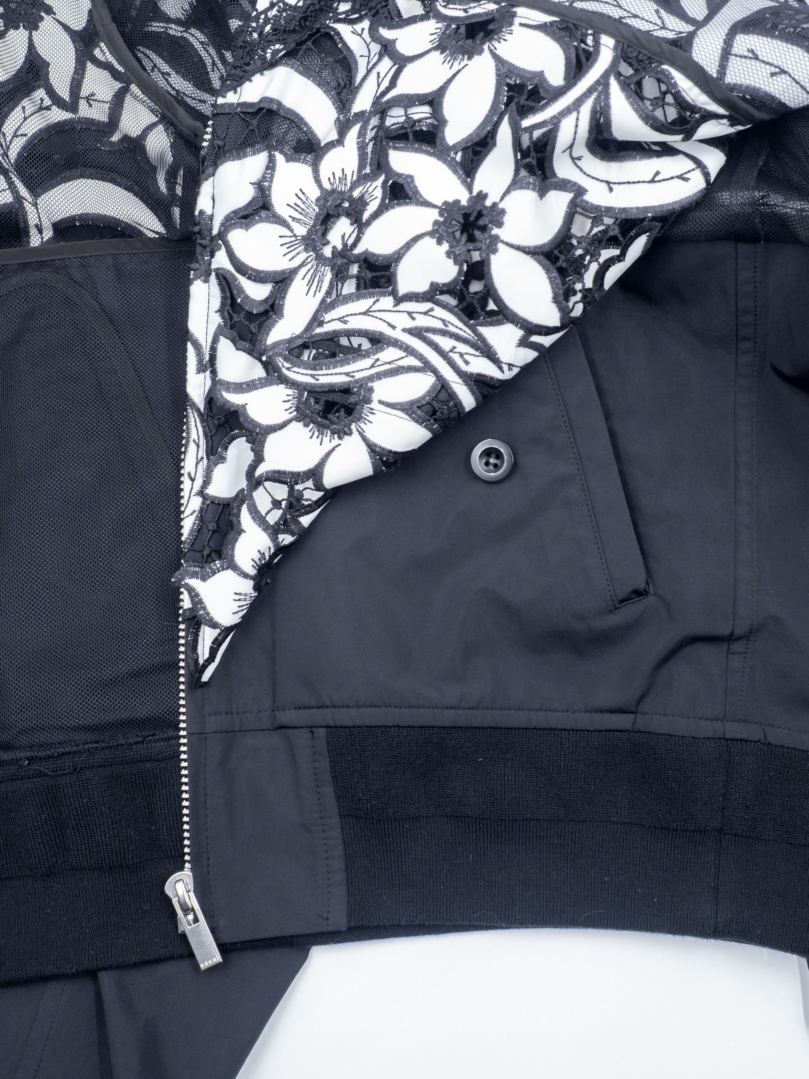 Sacai Black Broderie Anglaise Floral Cotton Jacket Size M / US 6-8 / IT 42-44 - 7 Thumbnail