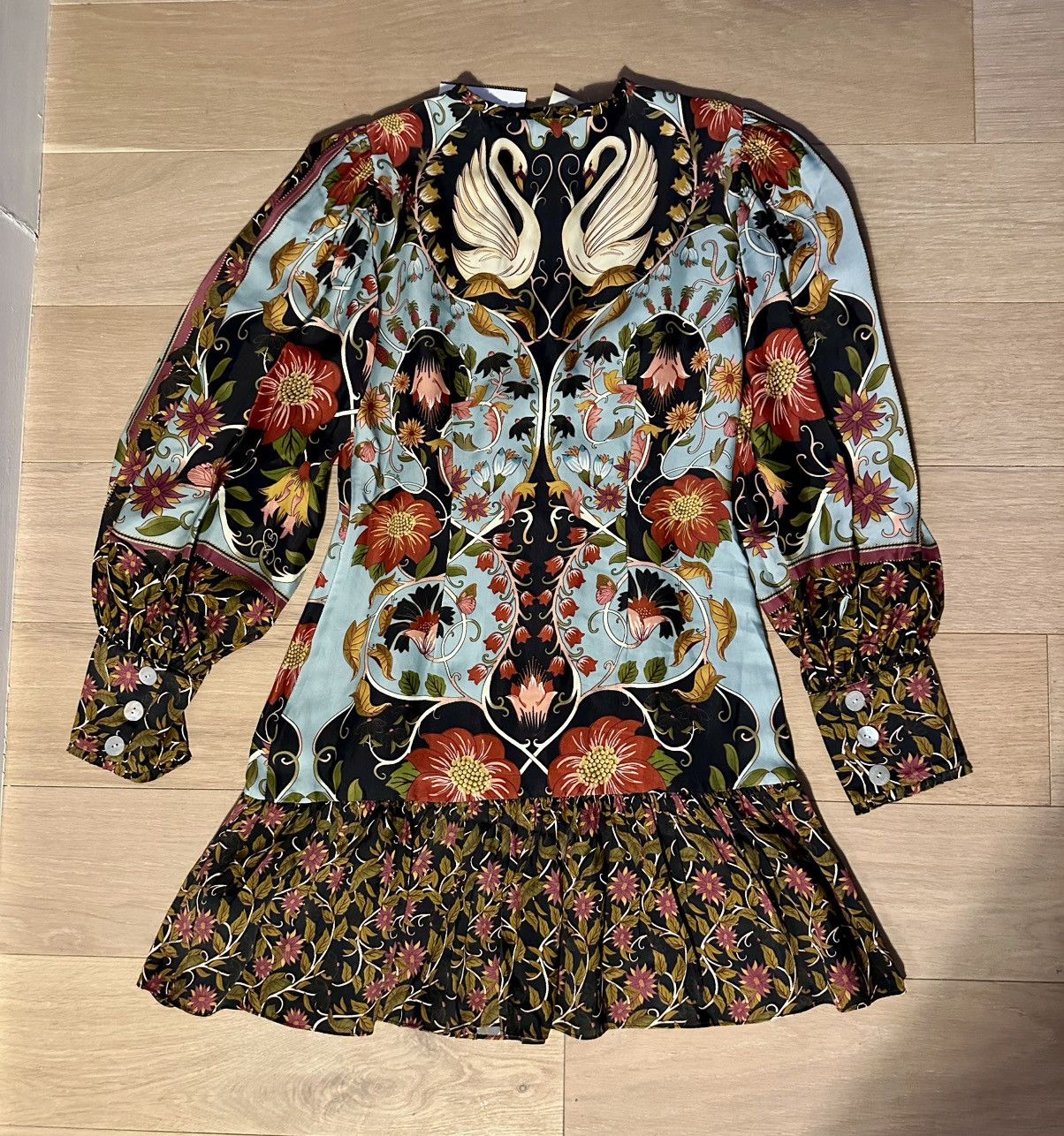 Farm Rio Farm Rio Flowing Beauty Mini Dress Size S / US 4 / IT 40 - 13 Thumbnail