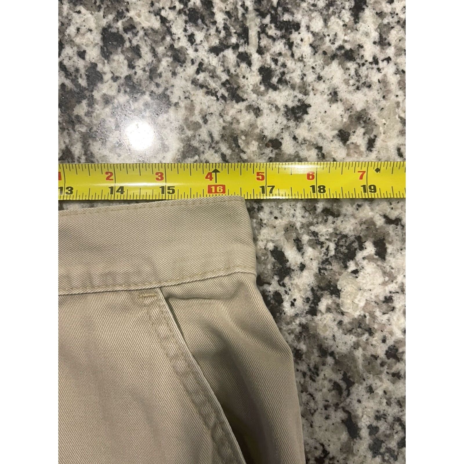 Levi's VINTAGE Levi's Silvertab Cargo Pants Mens 33x29 Beige 90s City Grunge Hip Hop USA Logo Relaxed Wide-Leg Canvas Cotton Front Flat Pocket Cargo Zip Size US 33 - 7 Thumbnail