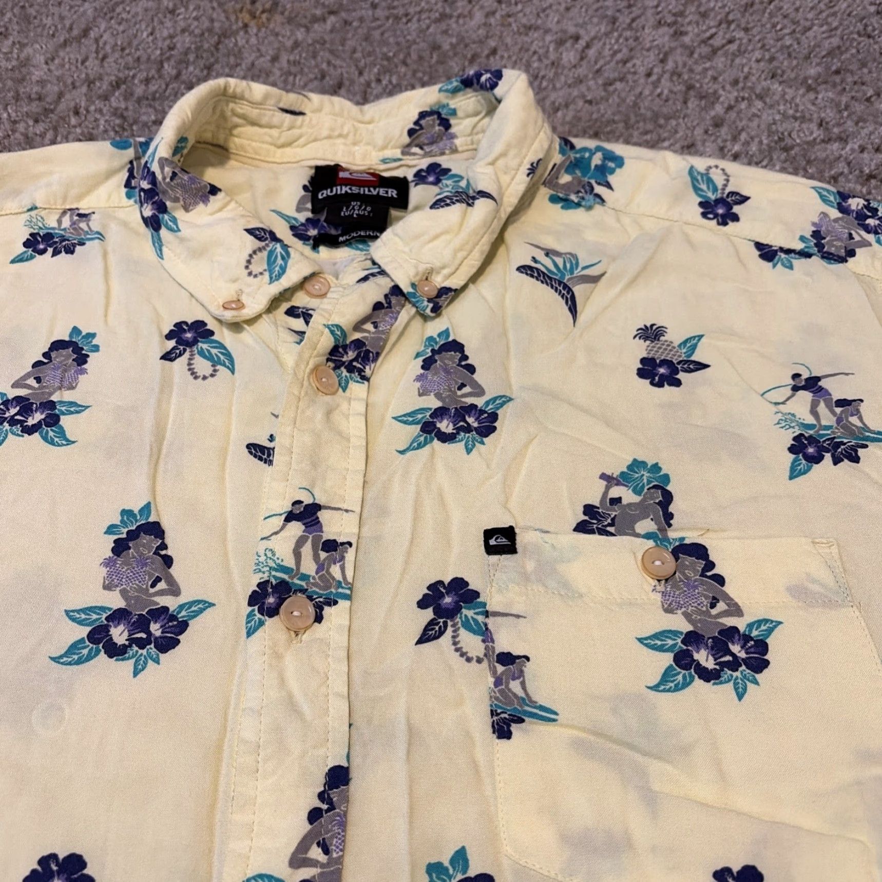 Quiksilver VINTAGE Quiksilver Button-Up Shirt Hawaiian Surfer Girl Graphic Yellow Large L Mens Short Sleeve Size US L / EU 52-54 / 3 - 3 Thumbnail
