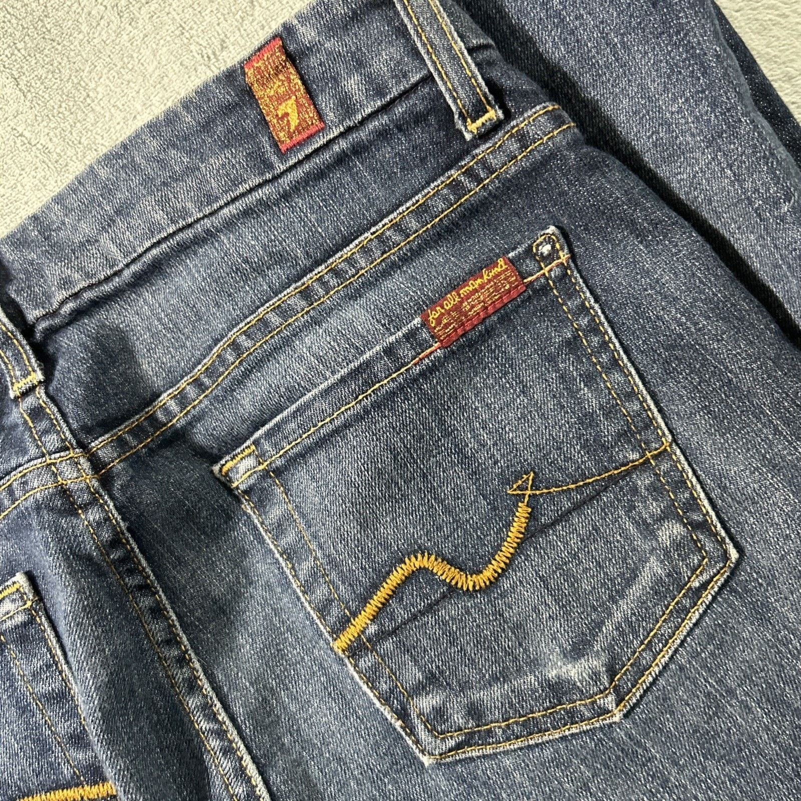 7 For All Mankind 7 ForAll Mankind Beyond Baggy Dojo Jeans 25 28x32 Flare Wide Size 28" / US 6 / IT 42 - 6 Thumbnail