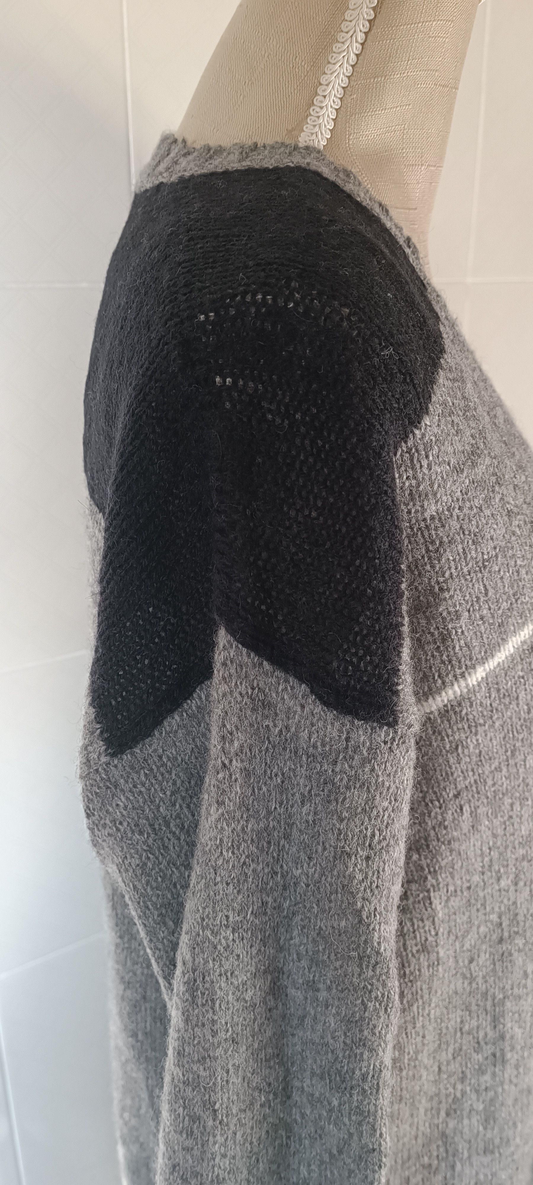 Prada Gray wool maxi dress - V-neckline Size L / US 10 / IT 46 - 8 Thumbnail